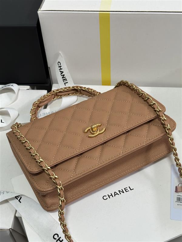 2026127205142774 700